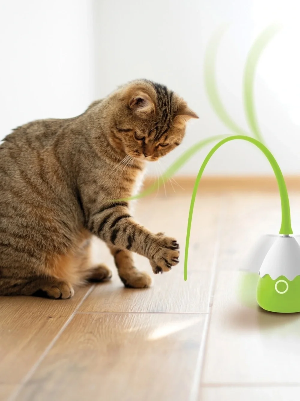 PurrSpin Interactive Cat Toy - New in box.
